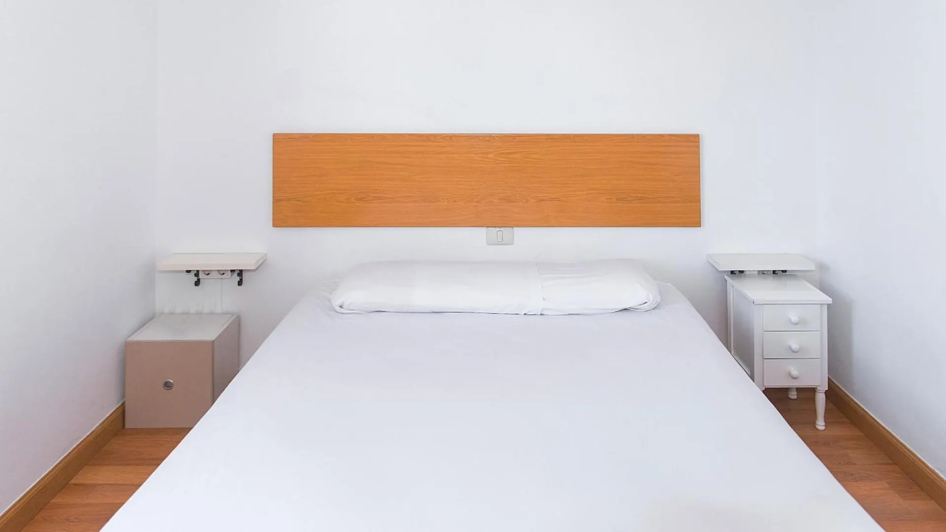 Welcs Casa Adosada 241 Emp Con Terraza Al Canal Empuriabrava Holiday home